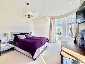 Photo 12- click for photo gallery